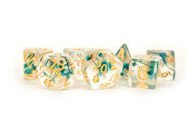 Baby’s Breath Green Flowers Clear w/ Gold Numbers 16mm Resin Poly Dice Set