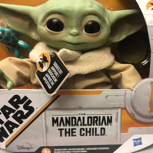 Mandalorian: The child talking plush